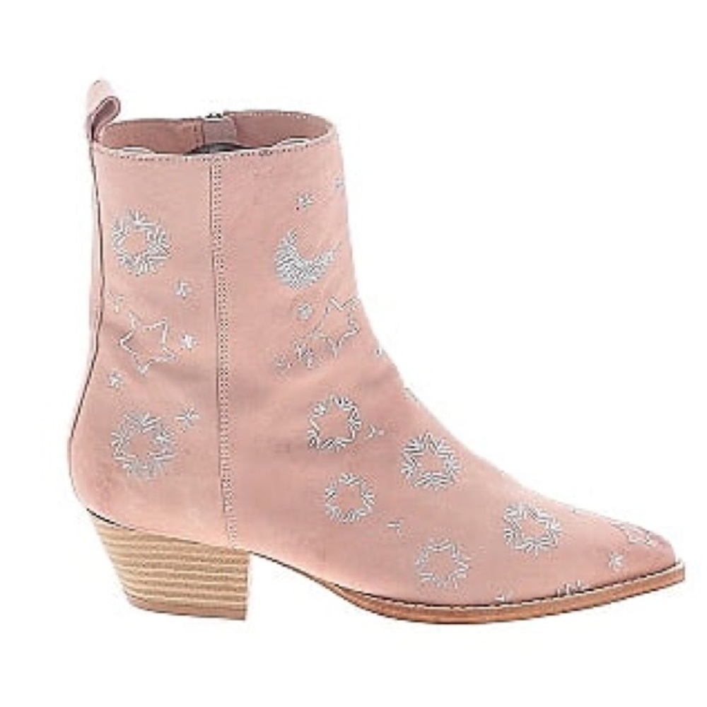 Free People Bowers Pink Suede Embroidered Ankle Boots, NEW - Picture 3 of 13